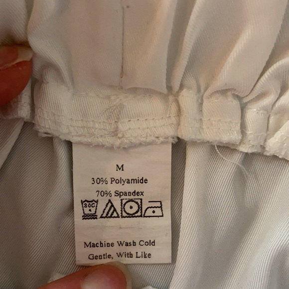 Zaful white shorts - Picture 5 of 5